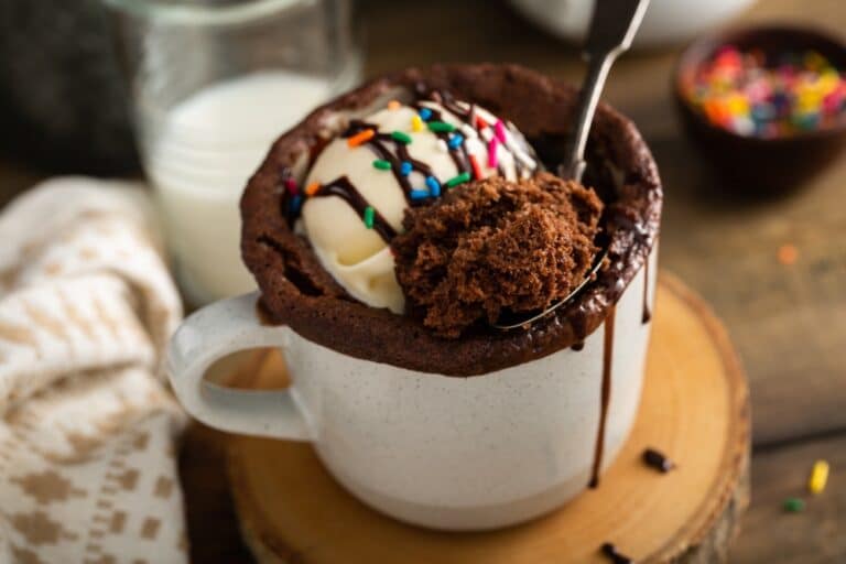 4 Mug Cakes To Satisfy Your Sweet Tooth