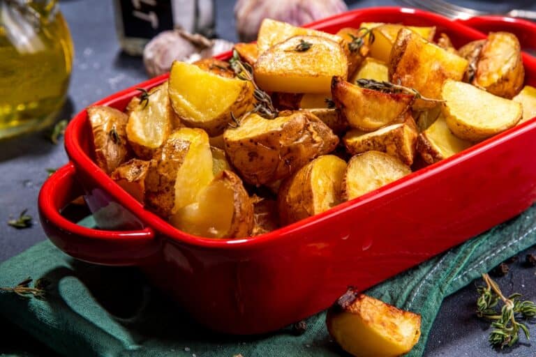 The Perfect Oven Roasted Potatoes: A Simple And Delicious Side Dish